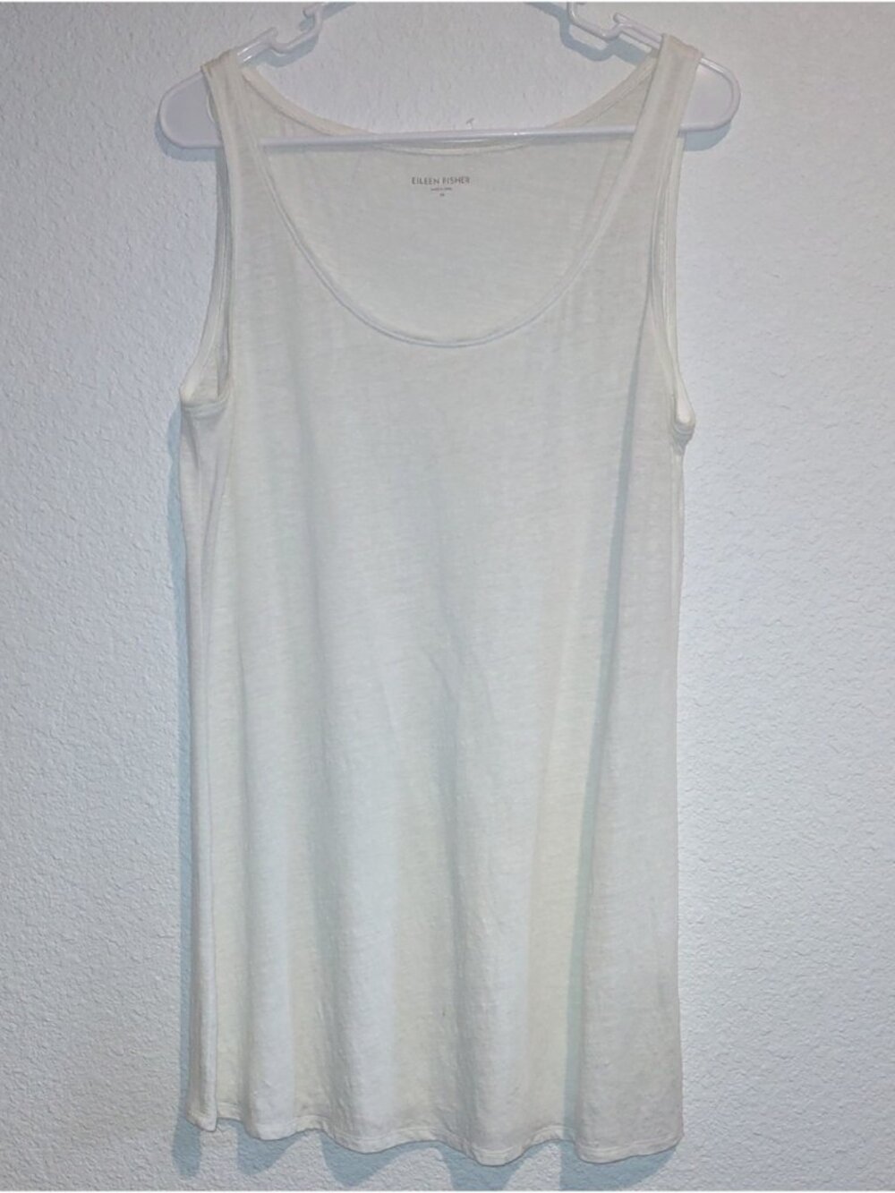 Eileen Fisher Size M Cream Scoop Neck Tank